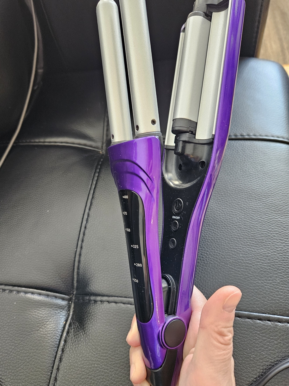 BED HEAD TIGI 'A Wave We Go' Hair Tool - Purple